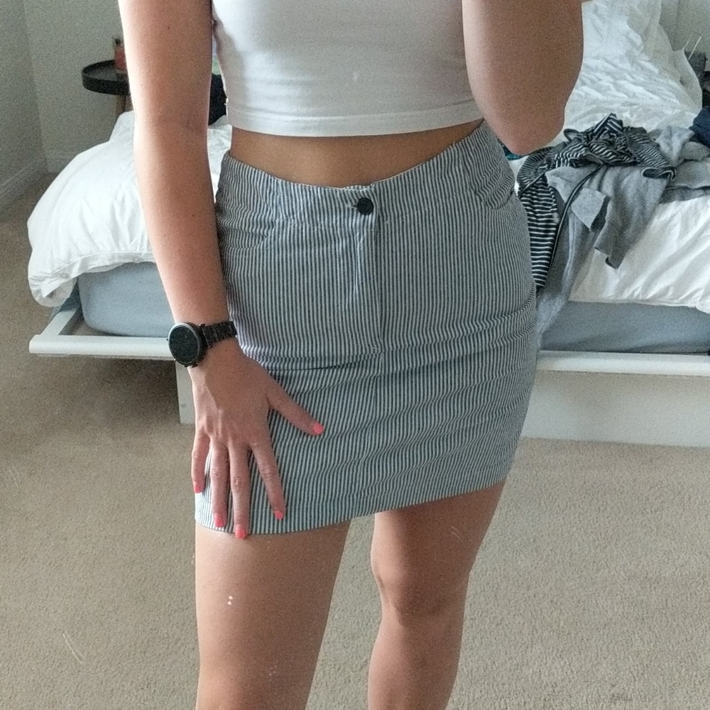Brandy Melville skirt